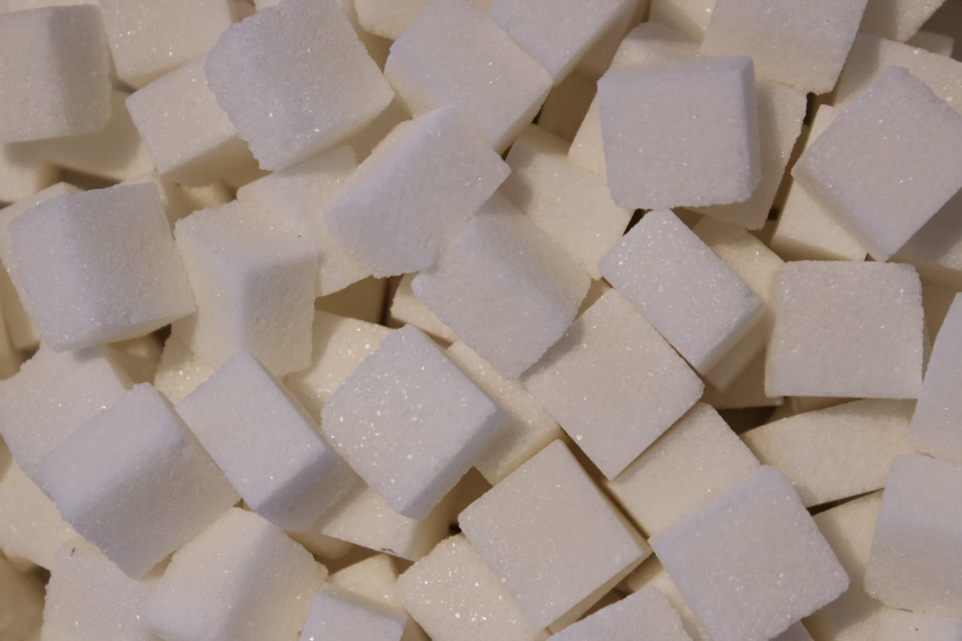 Sugar, the Silent Saboteur: How Cutting Sugar Helps You Lose Weight and Protect Your Brain